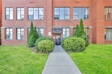 condos for rent in chicopee ma|5 bedroom rentals chicopee.